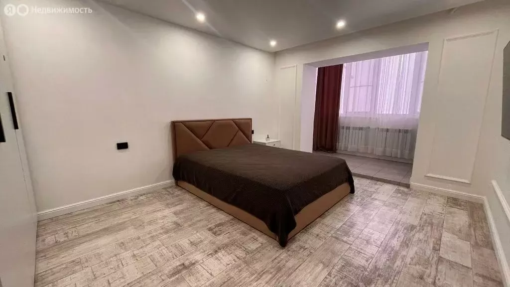 4-комнатная квартира: Лабинск, улица Шервашидзе, 65 (93 м) - Фото 1