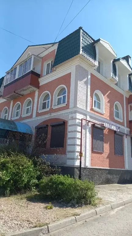 Помещение свободного назначения в Ярославская область, Углич ул. Ольги ... - Фото 1