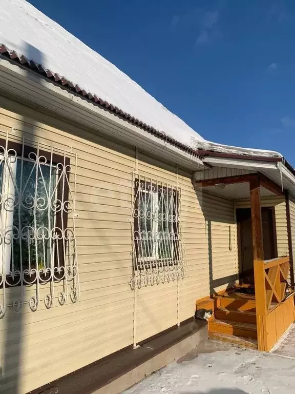 Дом в Бурятия, Улан-Удэ ул. Песчаная, 13 (91 м) - Фото 2