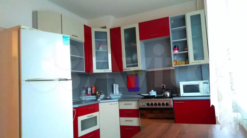 2-к. квартира, 69 м, 2/5 эт. - Фото 0