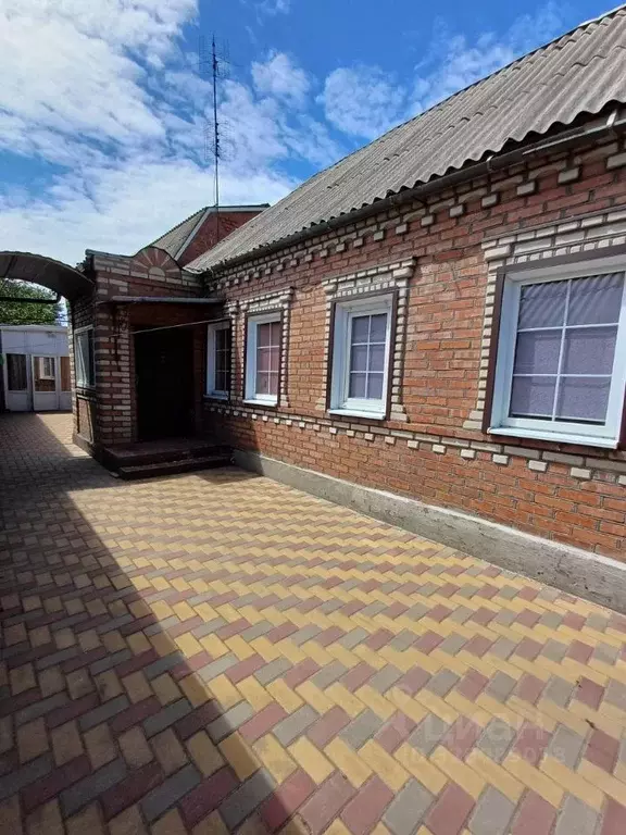 Дом в Ростовская область, Батайск ул. Чапаева (120 м) - Фото 0