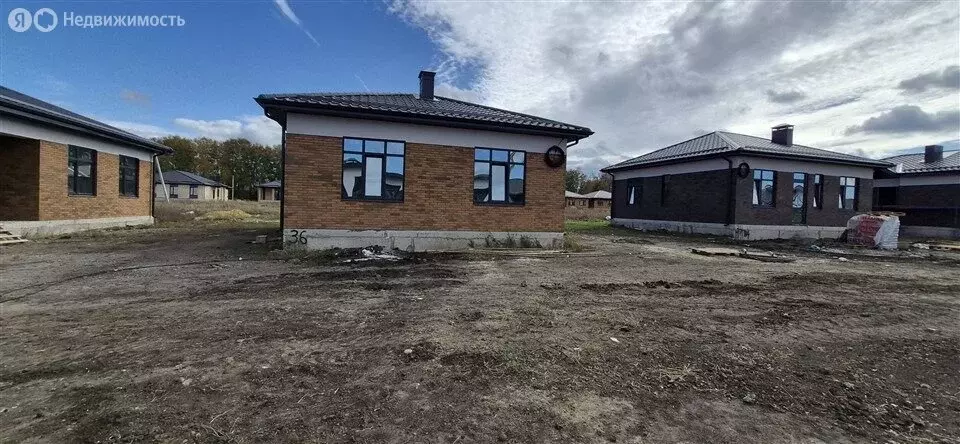 Дом в Михайловск, улица Михаила Мартыненко (90 м) - Фото 1