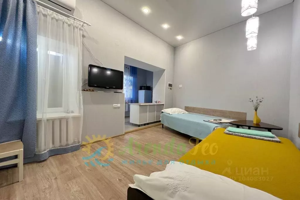 2-к кв. Крым, Феодосия ул. Революционная, 5 (46.0 м) - Фото 0