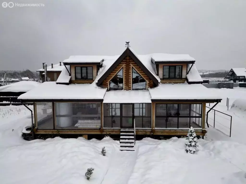 Дом в Московская область, городской округ Серпухов, деревня Лужки (140 ... - Фото 1