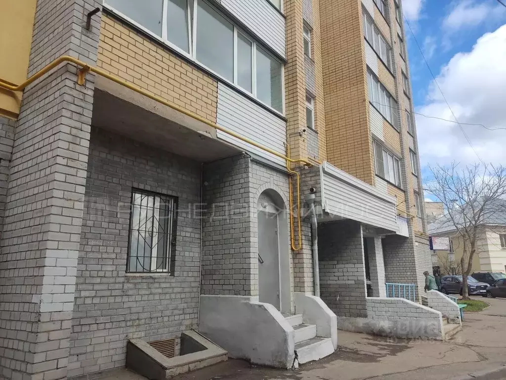 Помещение свободного назначения в Кировская область, Киров Октябрьский ... - Фото 1