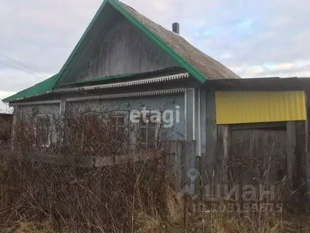 Дом в Пермский край, Октябрьский городской округ, д. Верх-Тюш ул. ... - Фото 0