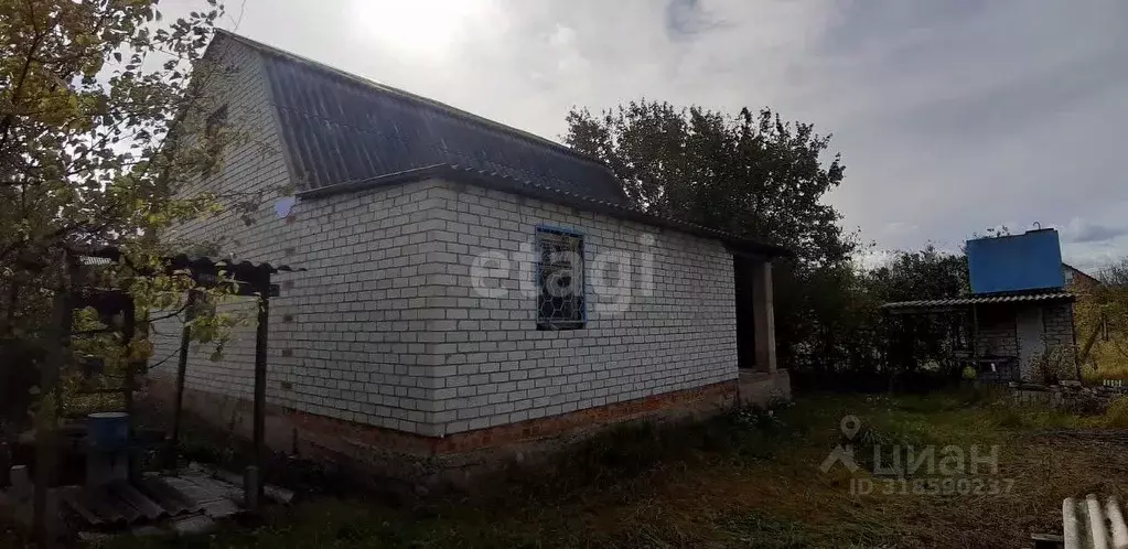 Дом в Белгородская область, Белгород туп. 1-й Ореховый, 9 (83 м) - Фото 0
