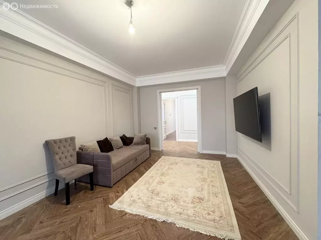 3-комнатная квартира: Махачкала, улица Хизроева, 81к1 (110 м) - Фото 2