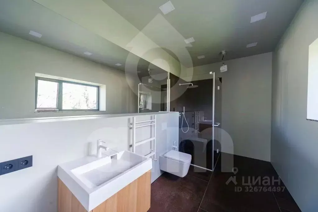 Коттедж в Московская область, Одинцовский городской округ, д. ... - Фото 2