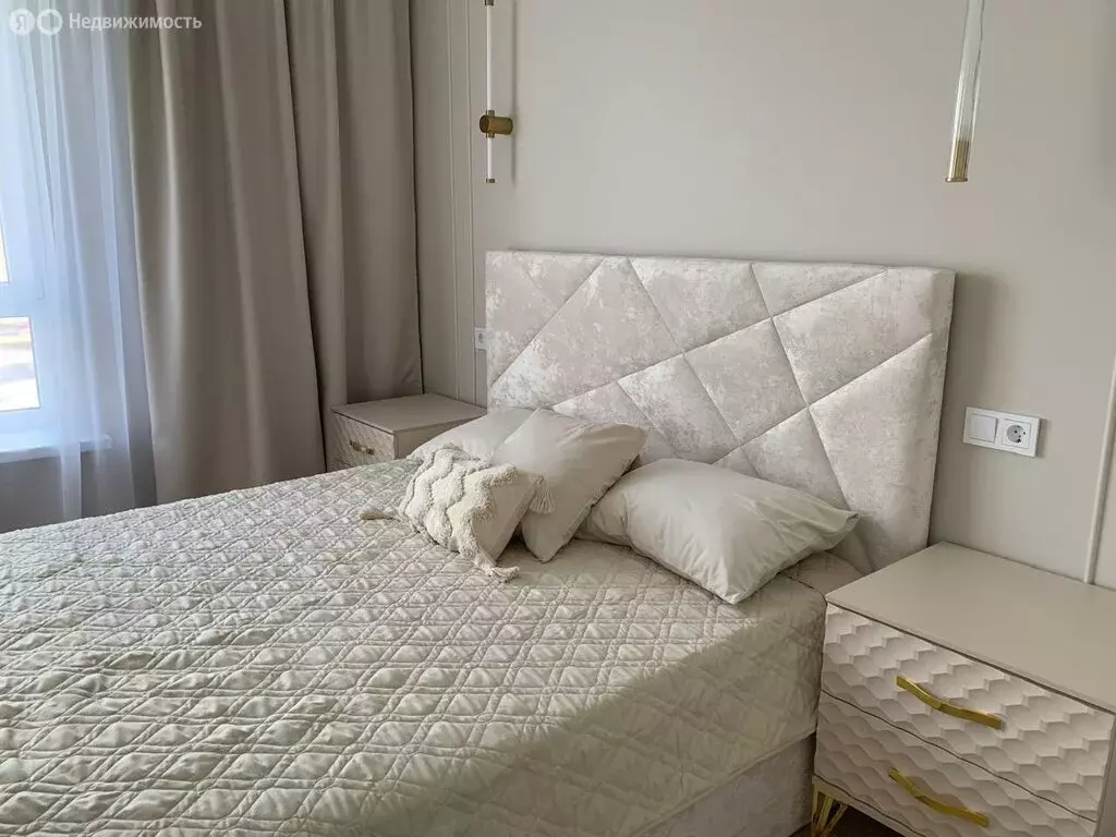 2-комнатная квартира: Ставрополь, улица Николая Голодникова, 4к3 (75 ... - Фото 2