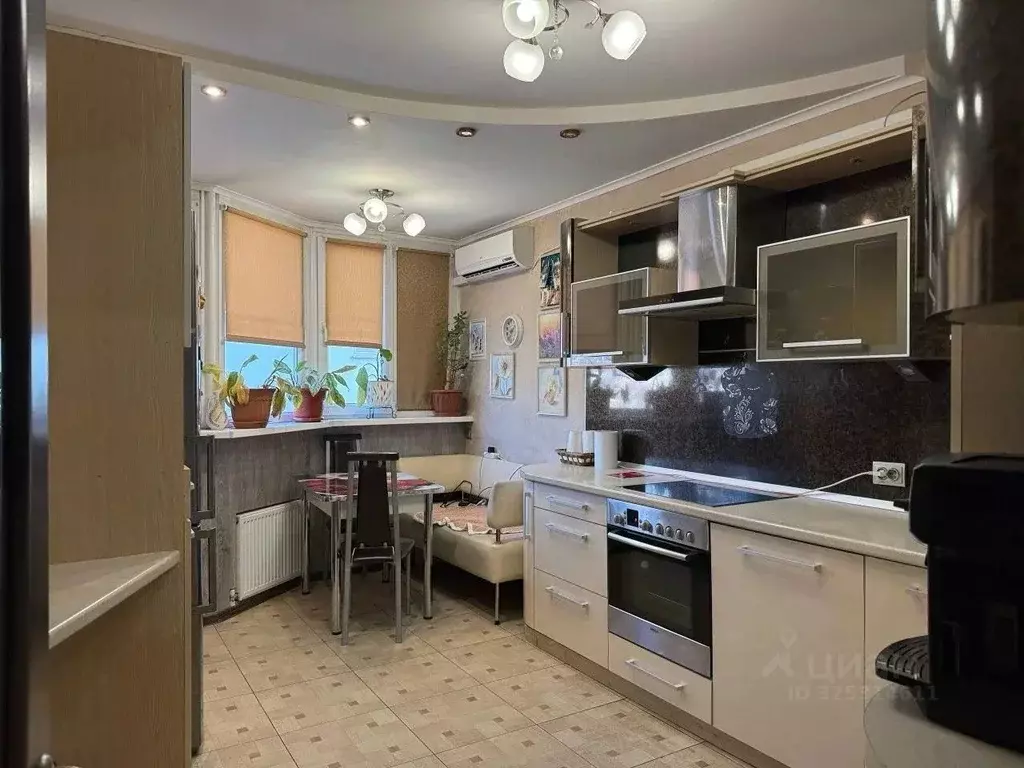 2-к кв. Краснодарский край, Новороссийск Мефодиевская ул. (56.0 м) - Фото 1