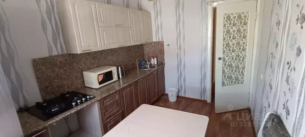 3-к кв. Башкортостан, Стерлитамак ул. Артема, 101 (68.4 м) - Фото 1