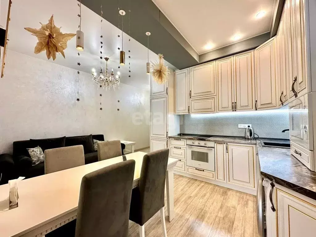 2-к кв. Крым, Ялта Приморский парк имени Гагарина кв-л, 9 (58.6 м) - Фото 1