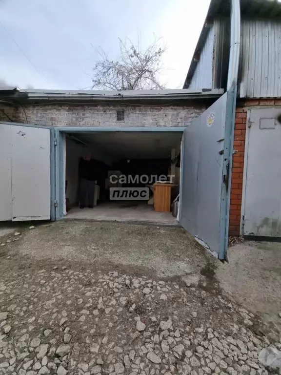 Гараж в Краснодарский край, Туапсе Морская ул., 10 (34 м) - Фото 1