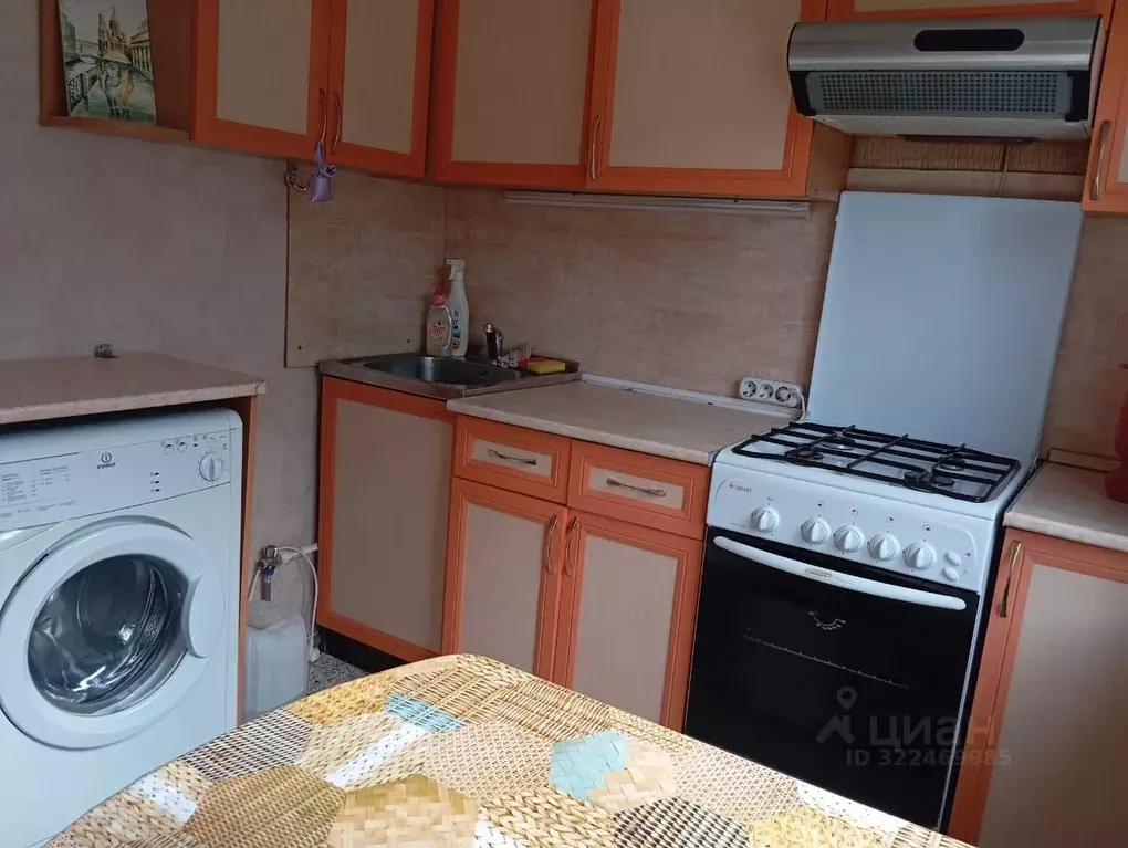 2-к кв. Удмуртия, Ижевск 9-я Подлесная ул., 36 (45.0 м) - Фото 1