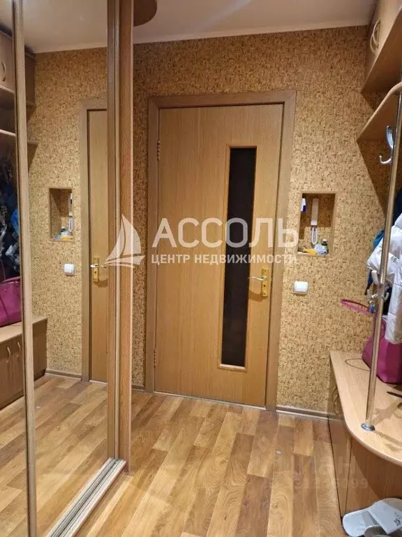 2-к кв. Омская область, Омск Заозерный мкр, ул. Сергея Тюленина, 3К2 ... - Фото 2