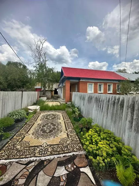 Дом в Самарская область, Богатовский район, Арзамасцевка с/пос, с. ... - Фото 2