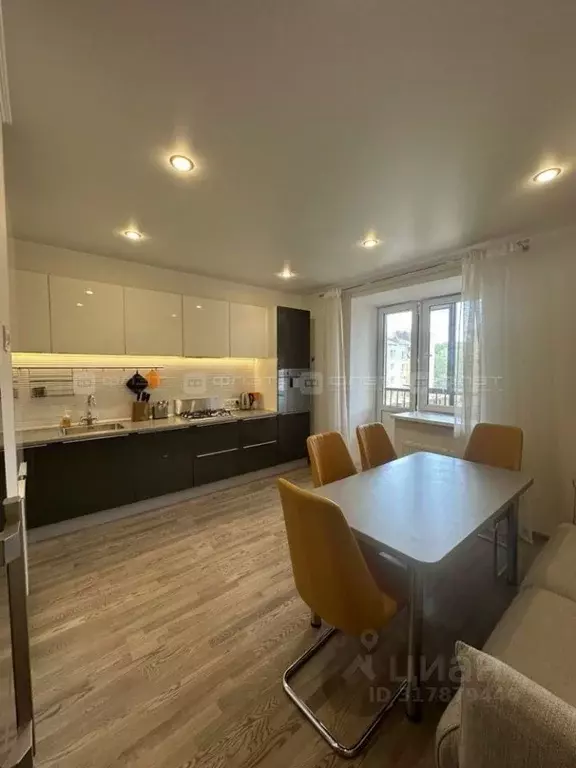 2-к кв. Татарстан, Казань ул. Гумера Баширова, 3А (76.3 м) - Фото 1