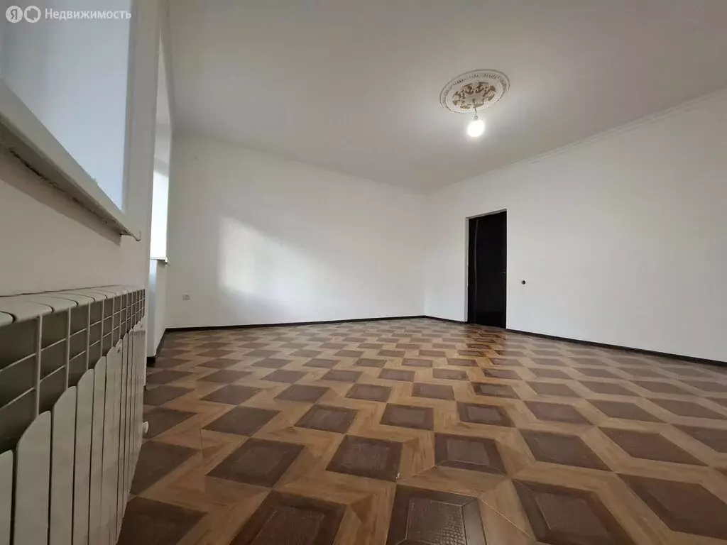 3-комнатная квартира: Дербент, улица Сальмана, 83 (95.6 м) - Фото 2