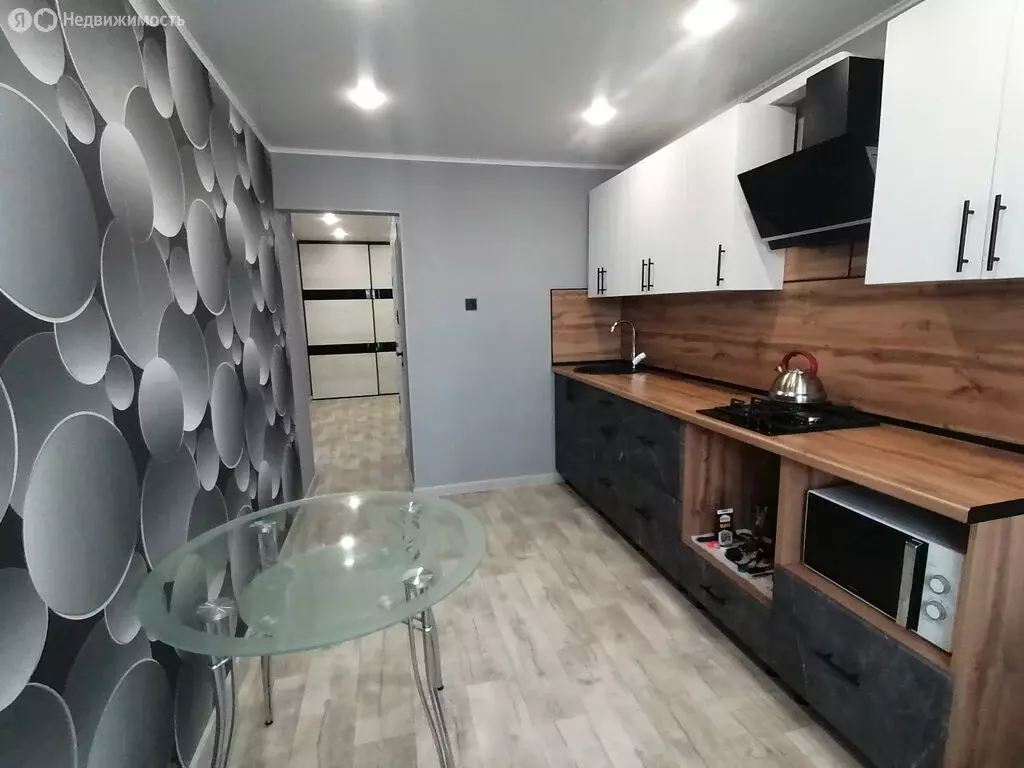 2-комнатная квартира: Чебаркуль, улица Елагина, 532 (55.5 м) - Фото 1