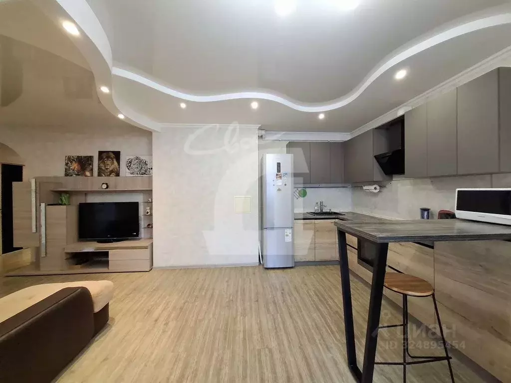 2-к кв. Краснодарский край, Краснодар Российская ул., 72/4 (79.24 м) - Фото 1