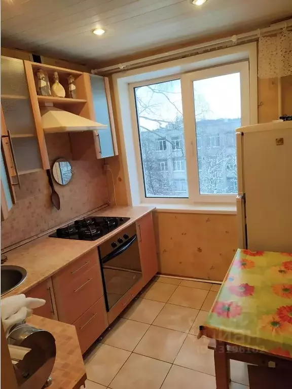 3-к кв. Курская область, Курск ул. Димитрова, 99 (47.4 м) - Фото 0