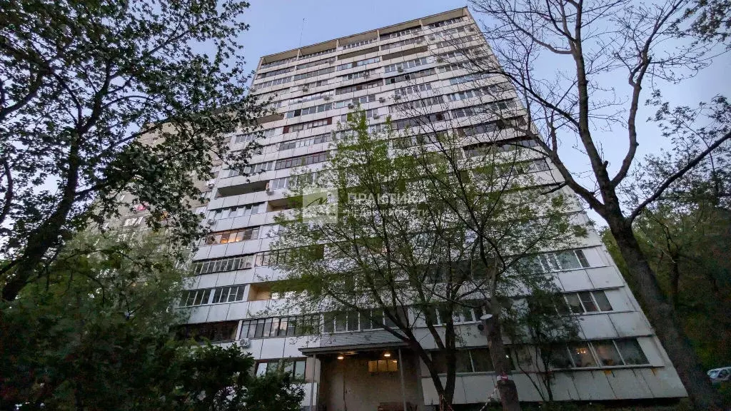 Продается 3-комнатная квартира - Фото 1