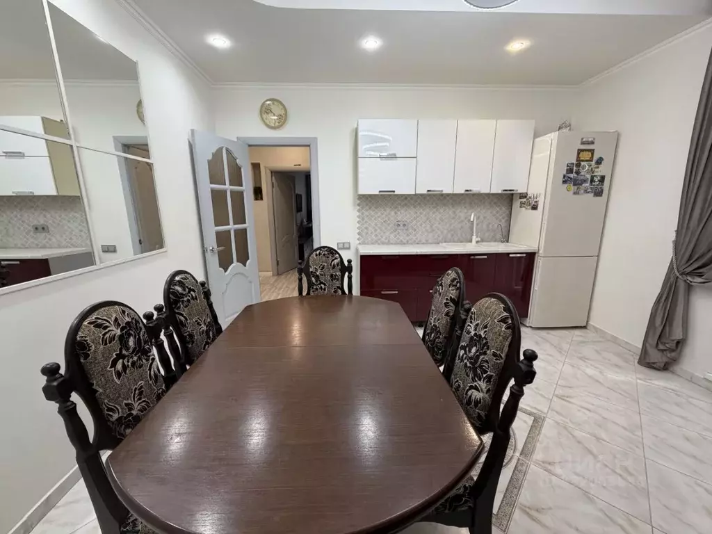 2-к кв. Татарстан, Казань Габдуллы Тукая ул., 75г (70.0 м) - Фото 2