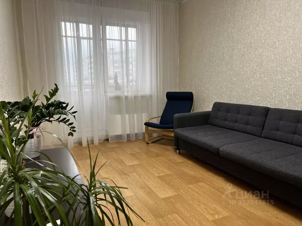1-к кв. Татарстан, Казань ул. Баки Урманче, 10 (43.1 м) - Фото 0