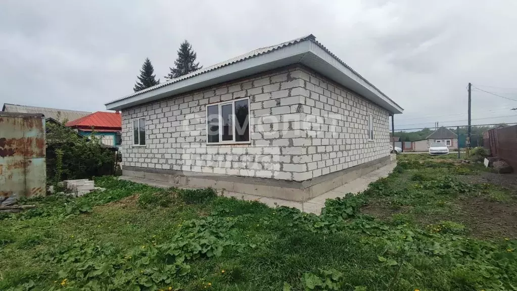 Коттедж в Белгородская область, Старооскольский городской округ, с. ... - Фото 1