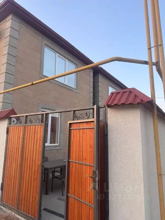 Дом в Дагестан, Избербаш ул. Некрасова, 106/36 д.4 (100 м) - Фото 1