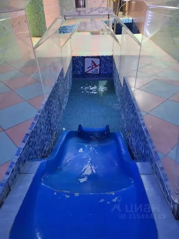 Дом в Новосибирская область, Новосибирск Журинский спуск, 5 (350 м) - Фото 0