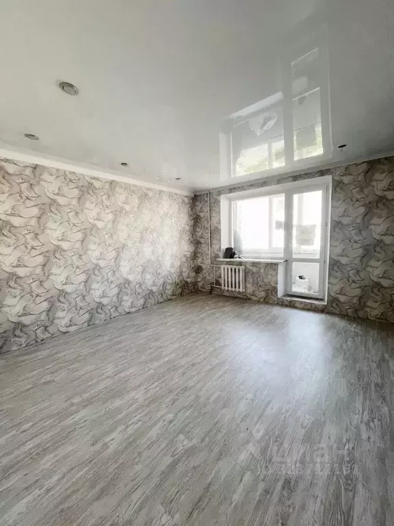 3-к кв. Тюменская область, Тюмень Микрорайон мыс, ул. Малиновского, ... - Фото 1