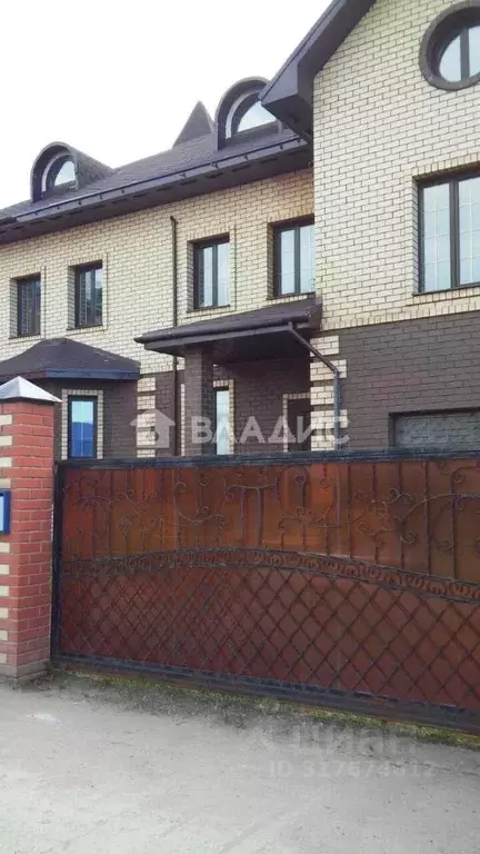 Дом в Коми, Сыктывкар ул. Микушева, 17А (445 м) - Фото 1