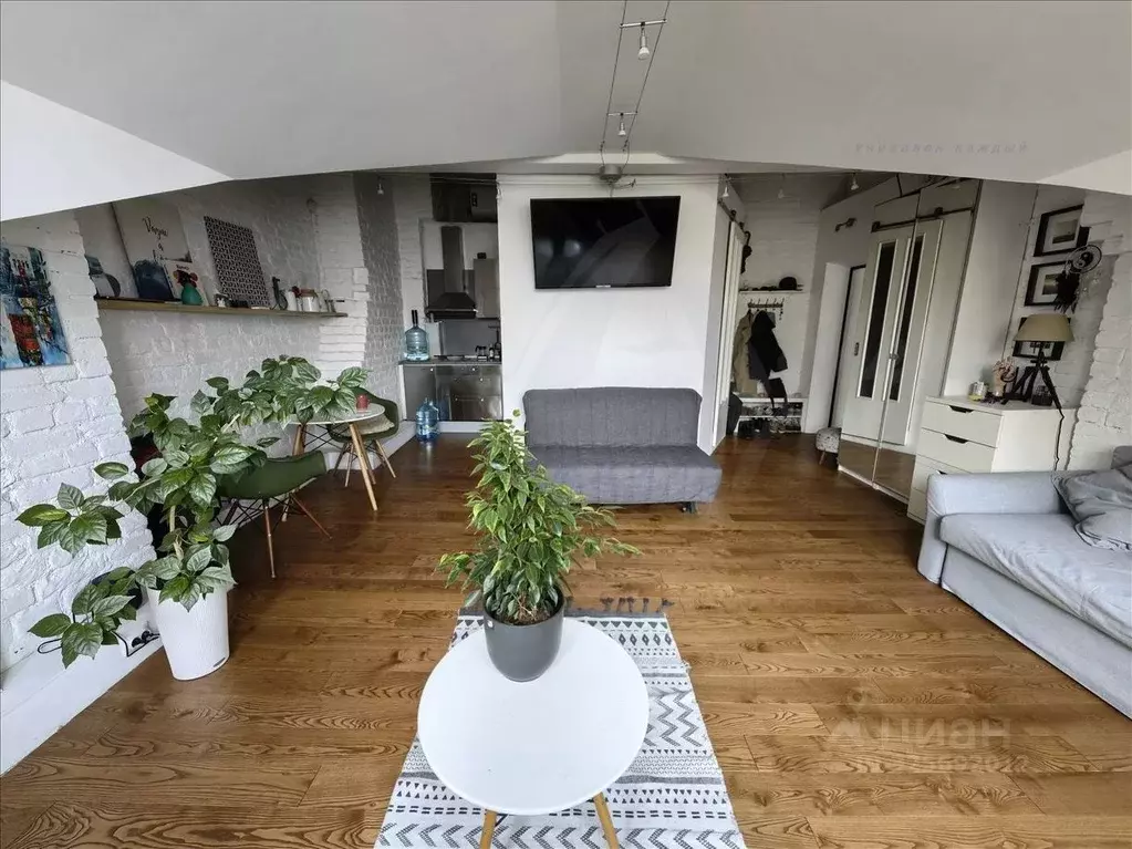 Студия Санкт-Петербург Лиговский просп., 82 (32.6 м) - Фото 1