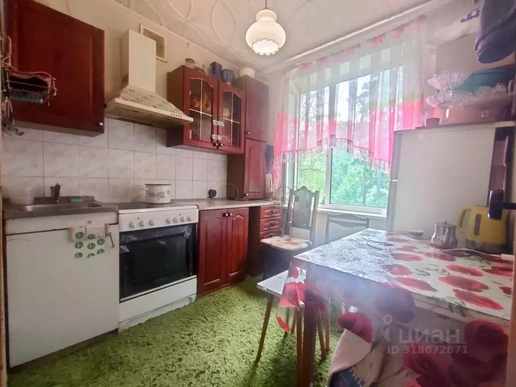 4-к кв. Москва Голубинская ул., 19 (62.9 м) - Фото 0