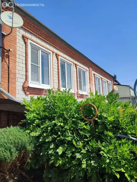 Дом в Усть-Лабинск, Красноармейская улица (146 м) - Фото 1