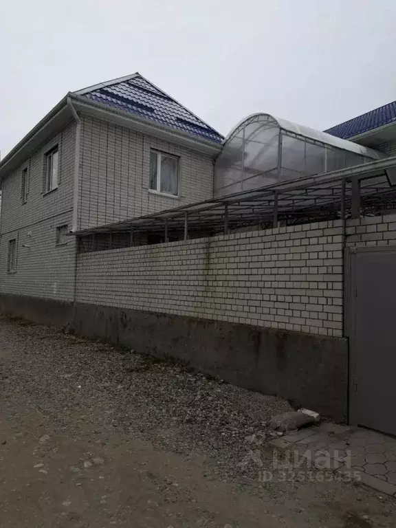 Помещение свободного назначения в Карачаево-Черкесия, Черкесск ул. ... - Фото 1