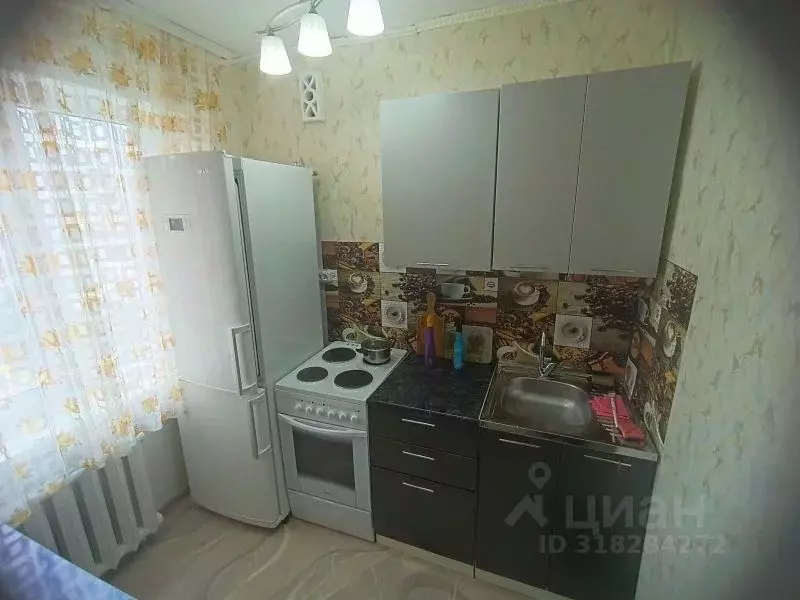 1-к кв. Иркутская область, Усть-Илимск ул. Мечтателей, 6 (30.0 м) - Фото 0