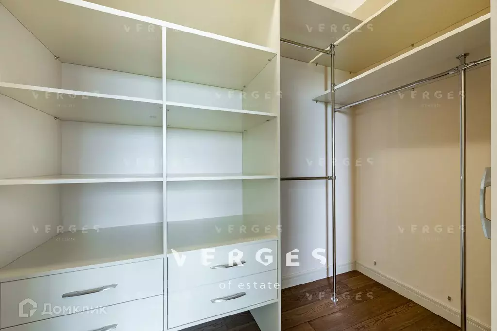 Продаётся 4-к квартира, 180 м - Фото 1