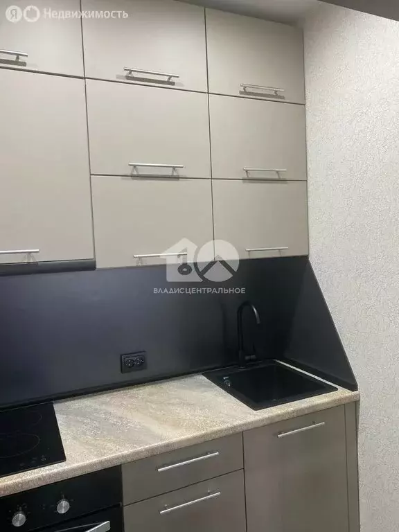 Квартира-студия: Новосибирск, улица Николая Сотникова, 14 (37.5 м) - Фото 1