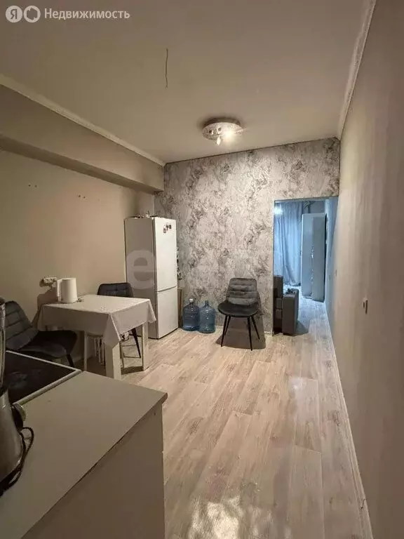 Квартира-студия: Якутск, улица Кузьмина, 18А (31.8 м) - Фото 0