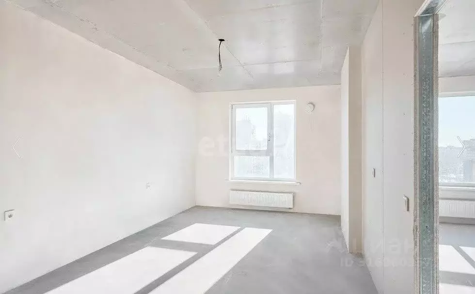 3-к кв. Свердловская область, Екатеринбург ул. Пехотинцев, 2Д (81.4 м) - Фото 0