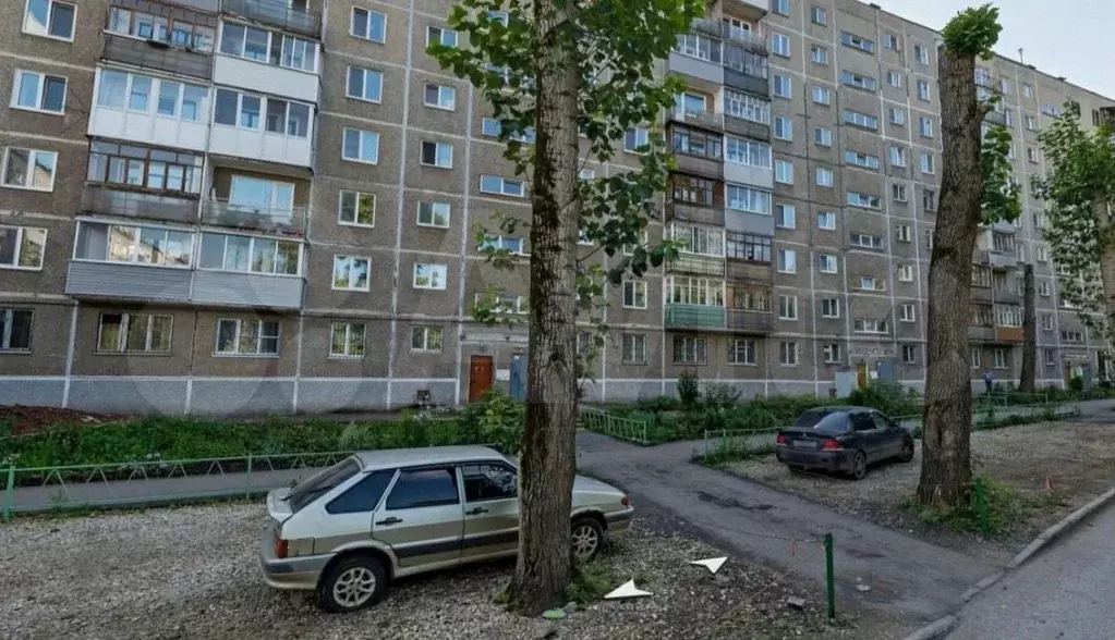 2-к. квартира, 42 м, 4/9 эт. - Фото 0