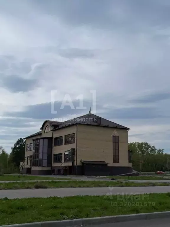 Помещение свободного назначения в Челябинская область, Копейск просп. ... - Фото 1