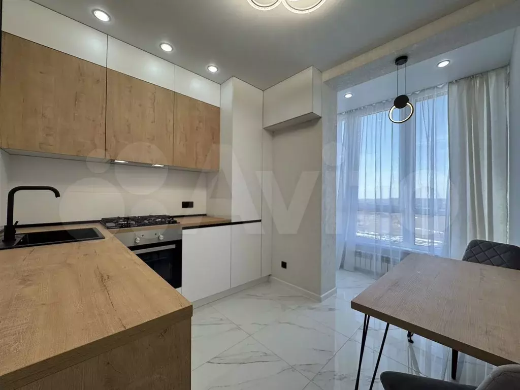 2-к. квартира, 50 м, 16/17 эт. - Фото 1