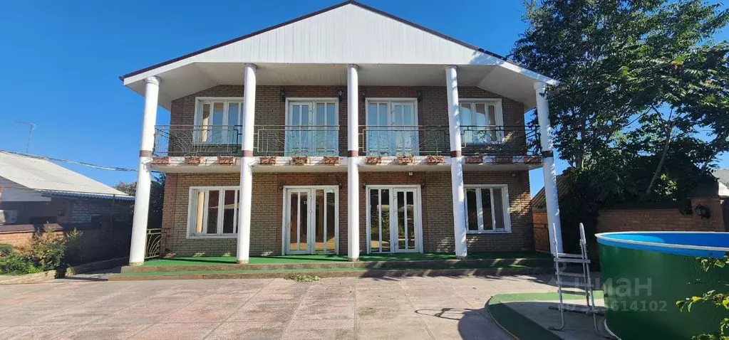 Дом в Ростовская область, Таганрог ул. Ткаченко, 10А (197 м) - Фото 1