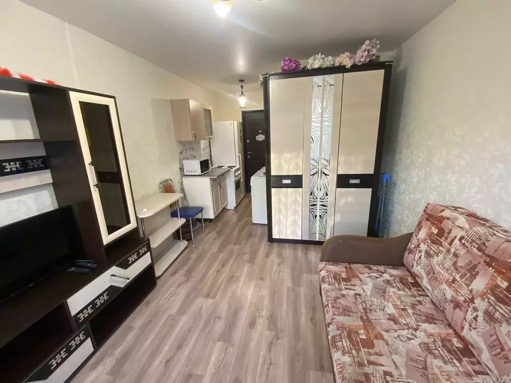 Студия Приморский край, Владивосток Некрасовская ул., 46 (19.0 м) - Фото 1