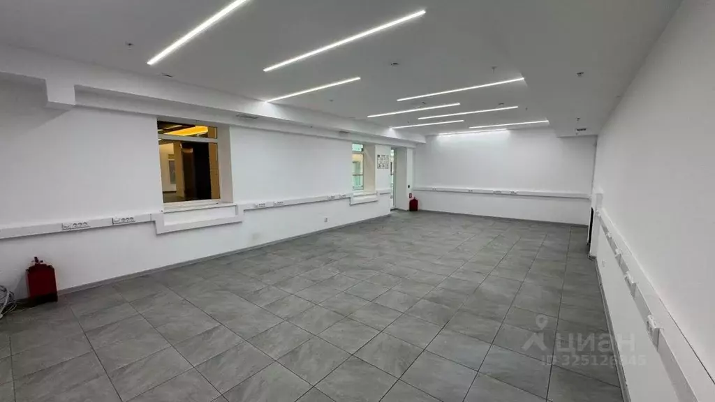 Офис в Санкт-Петербург 8-я Васильевского острова линия, 25 (51 м) - Фото 1