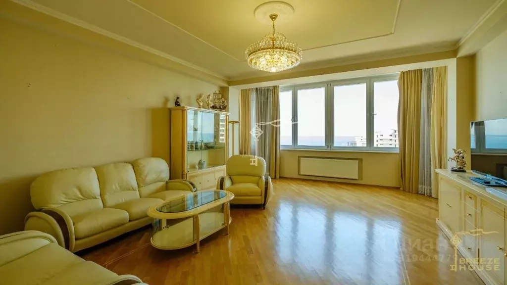 3-к кв. Крым, Ялта ул. Володарского, 9 (145.0 м) - Фото 0